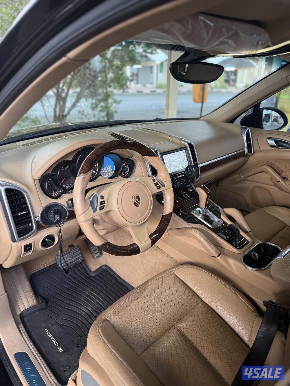 للبيع جيب بورش كايين 2014 صبغ الوكاله بحاله ممتازه2