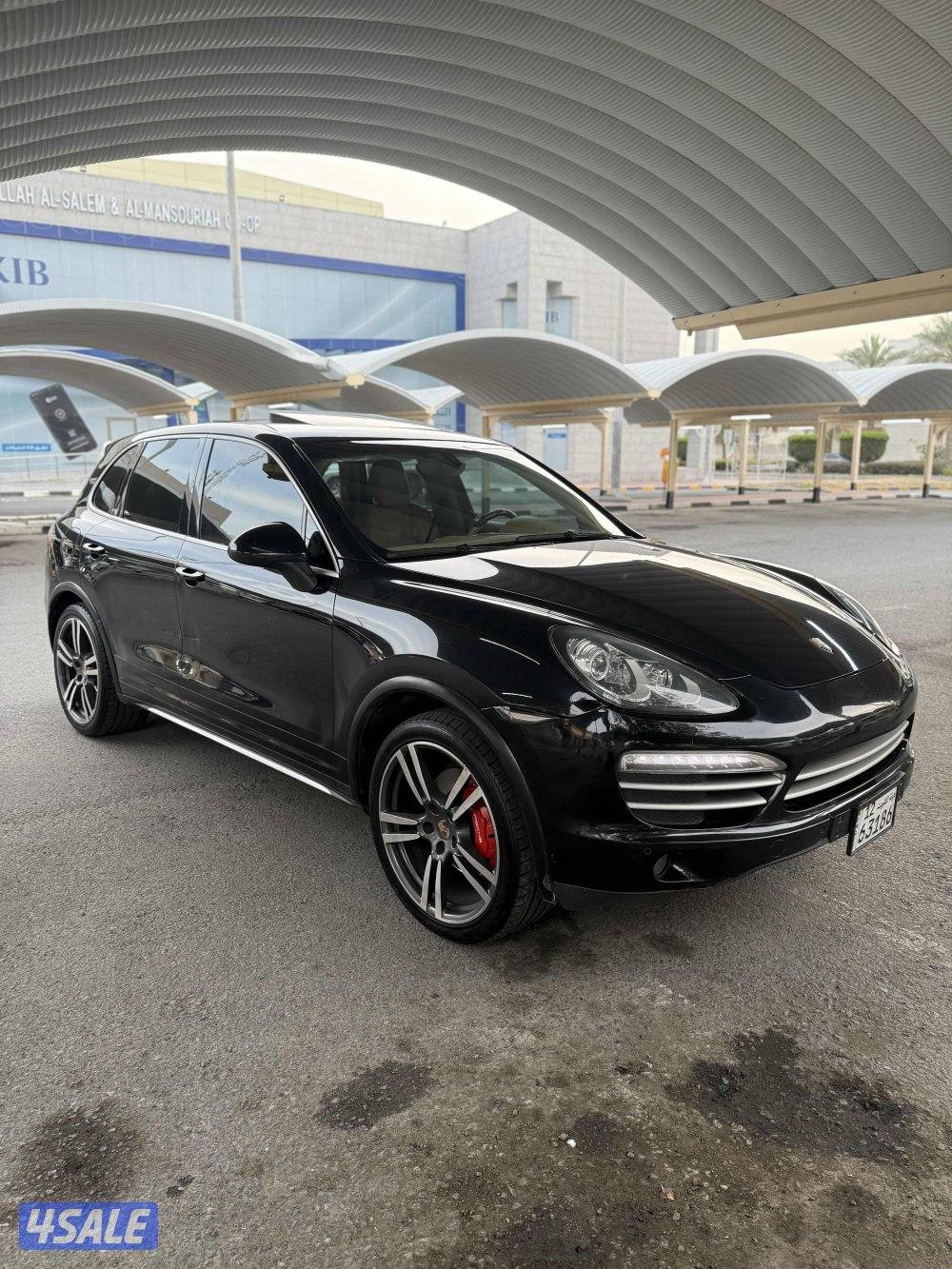 للبيع جيب بورش كايين 2014 صبغ الوكاله بحاله ممتازه5