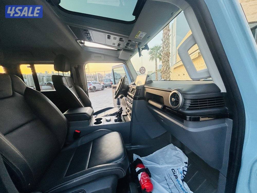 Ineos Grenadier  model 202410