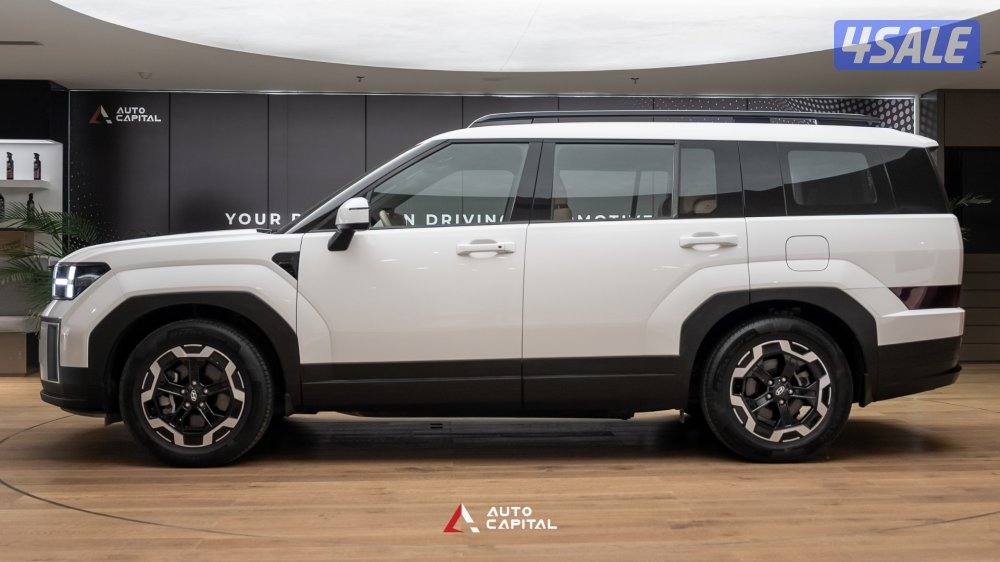 Hyundai Santa Fe 2.5L GDI 2WD 7 seats 3 Rows- Family Choice3