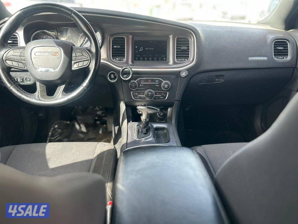 دودج شارجر  موديل 2020  ماشى 196.000 k.m  وارد الملا.5