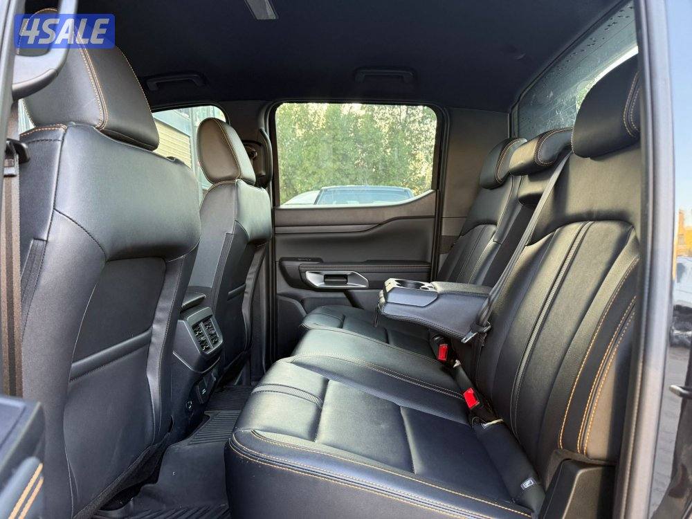 RANGER WILDTRACK 4*4 _2025 عداد 3 الاف فقط9