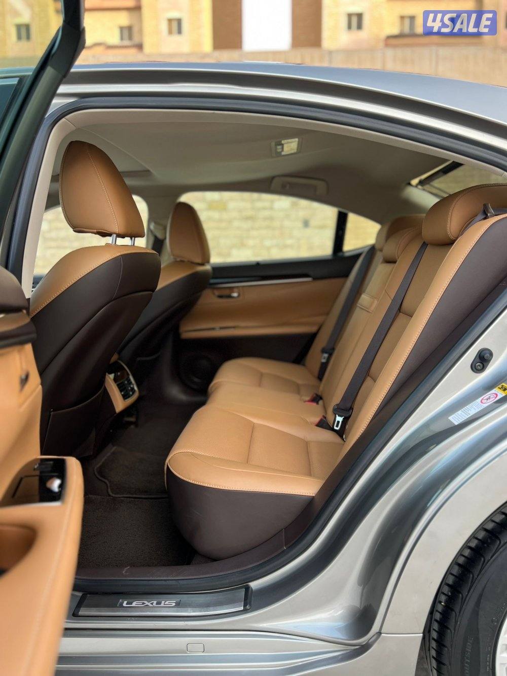 لكزس 2018/ES250 ماشي 149 الف بحالة الوكاله صبغ الوكاله شرط الفحص8