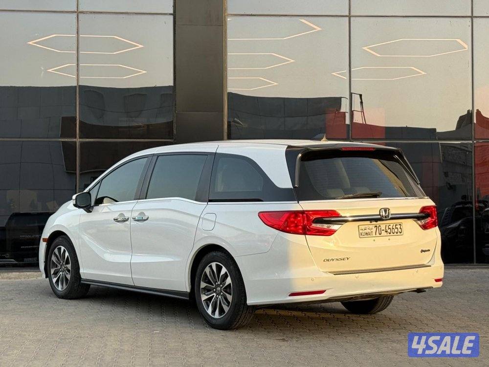 HONDA ODYSSEY _2023 صبغ الوكالة4