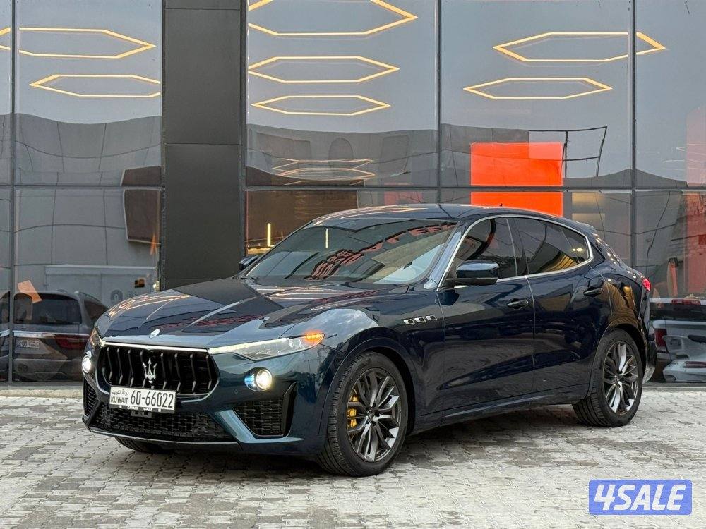 MASERATI LEVANTE _2022 صبغ الوكالة1