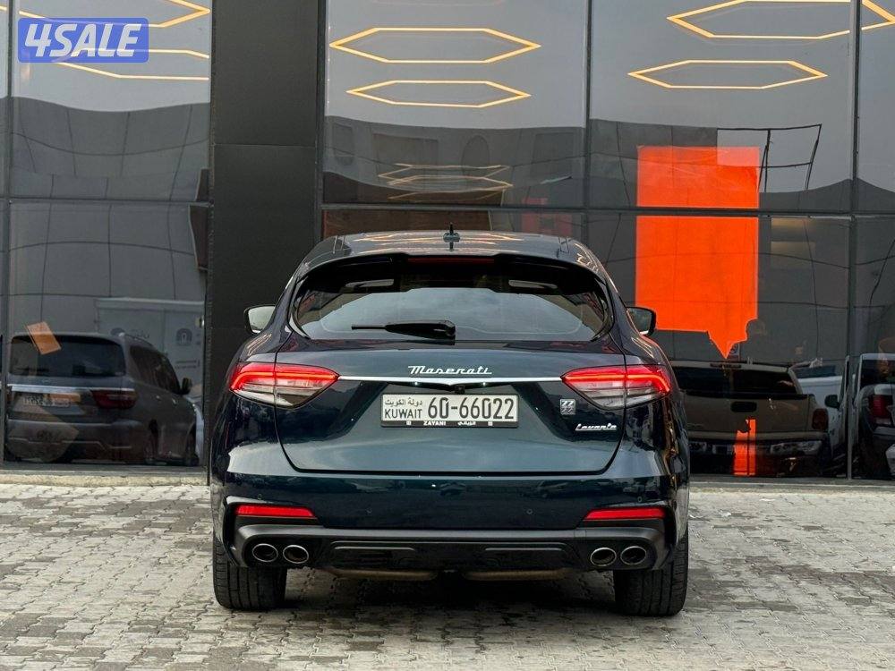 MASERATI LEVANTE _2022 صبغ الوكالة5