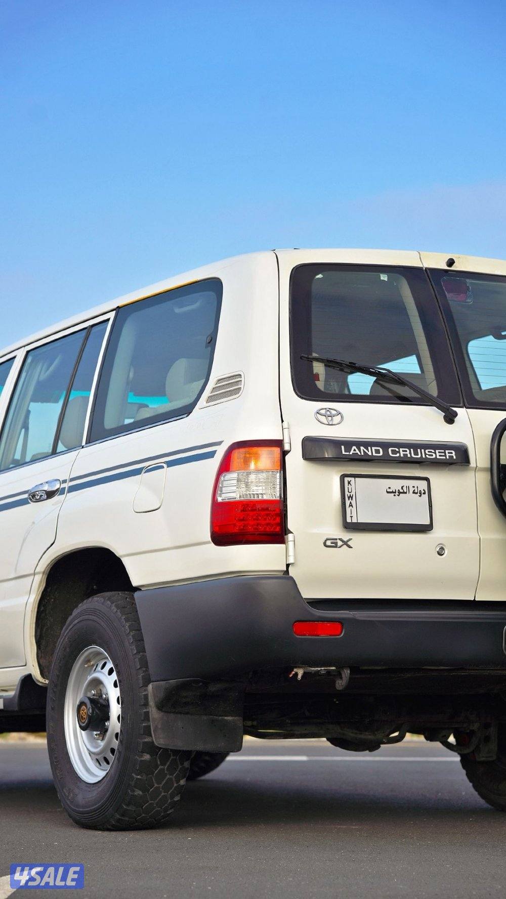 LAND CRUISER GX - V6 _ 20064