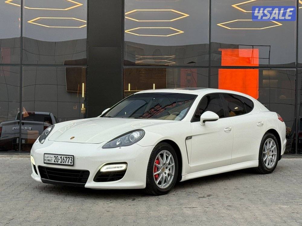 PORSCHE PANAMERA _20111