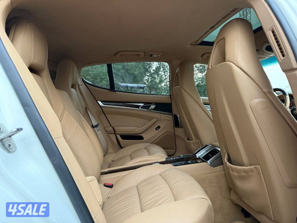 PORSCHE PANAMERA _20119