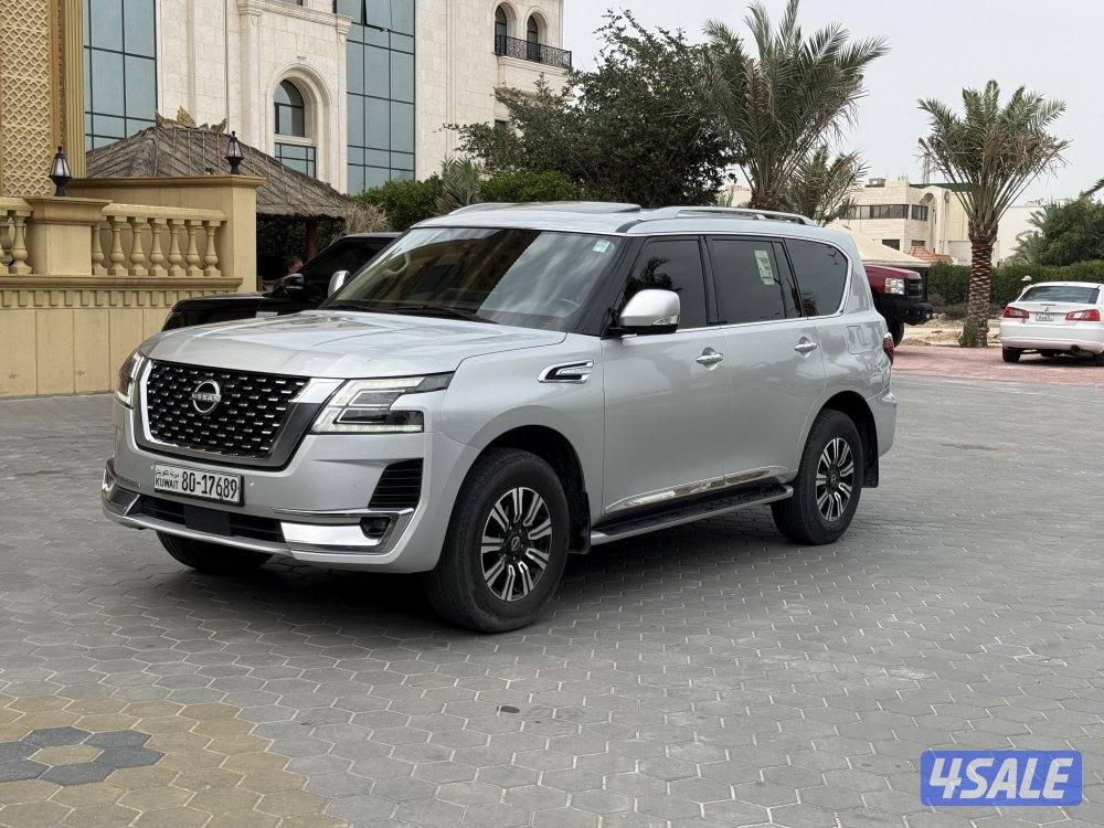 باترول تيتانيوم