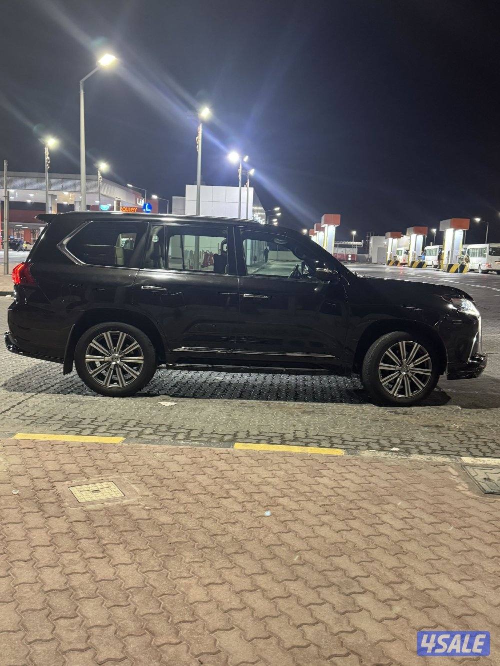 للبيع لكزس موديل 2016 صبغ الوكالة1