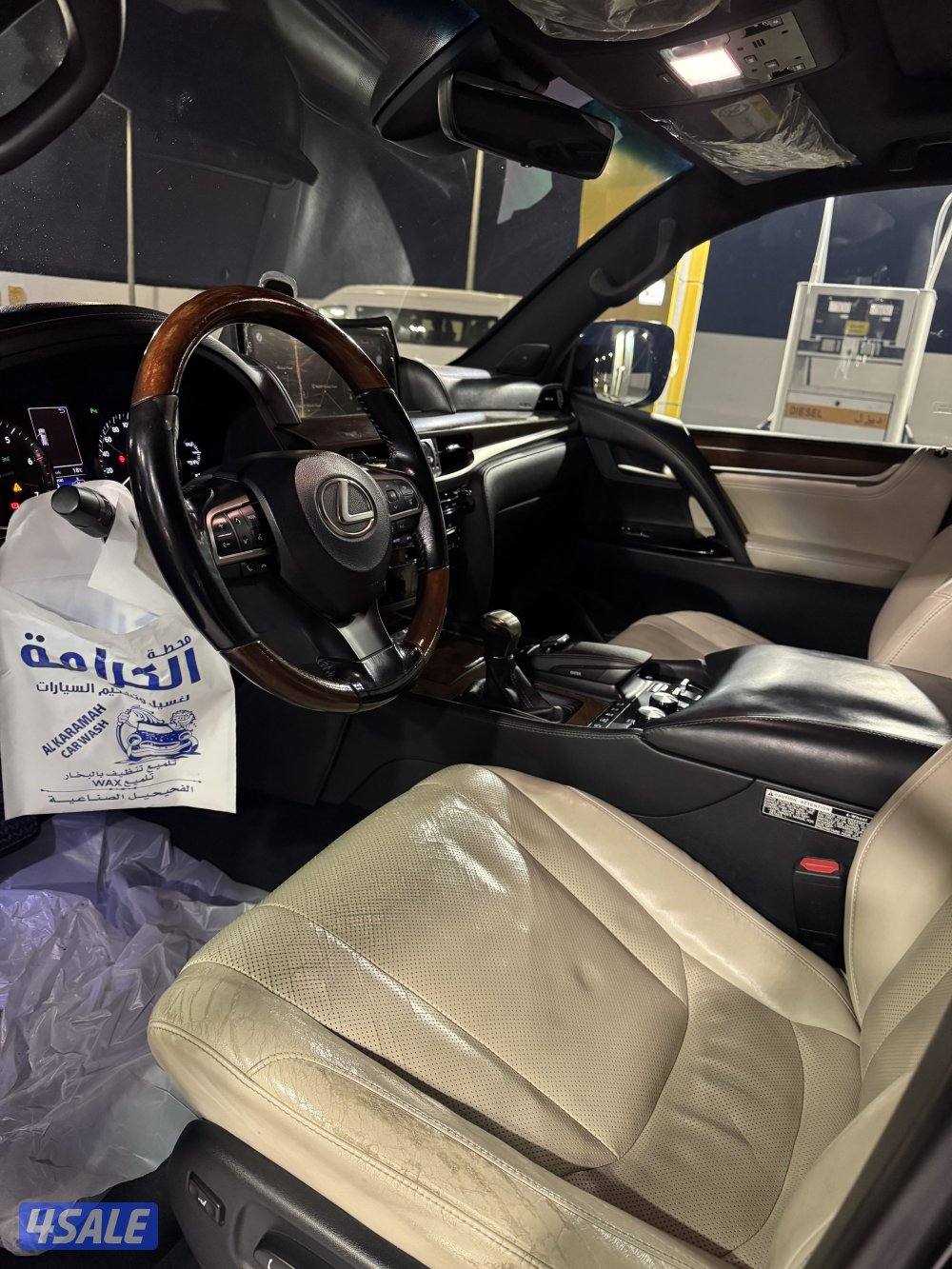للبيع لكزس موديل 2016 صبغ الوكالة5