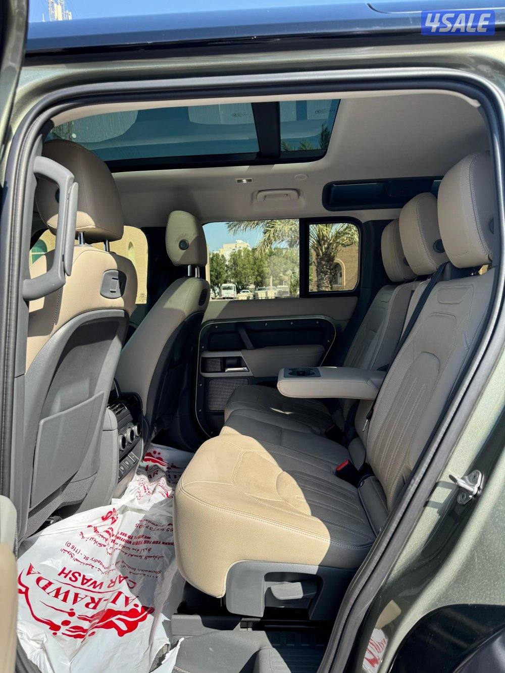 للبيع ديفندر 20212