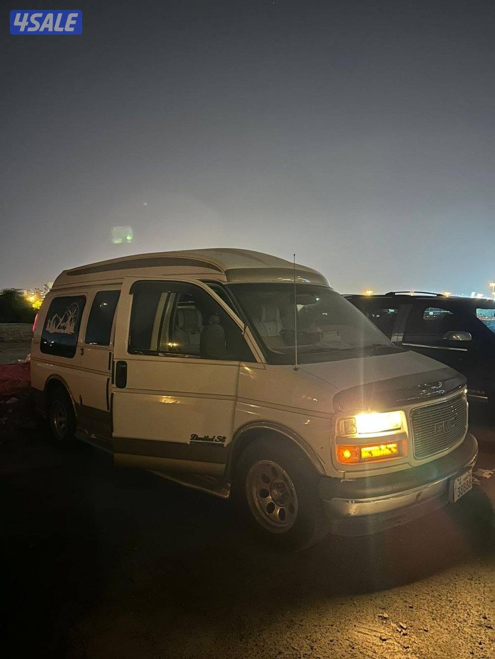 جمس فان سافانا 20001