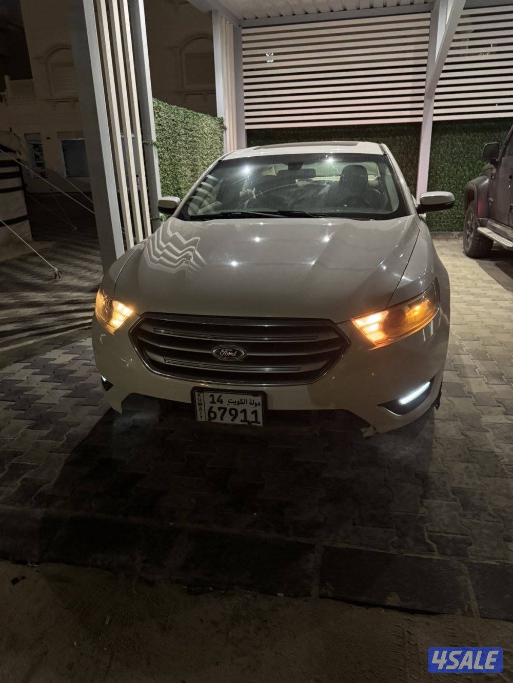 فورد تورس البيع منظور مديل 2015 عداد 250الف على السوم تعال شوفها وسوم0