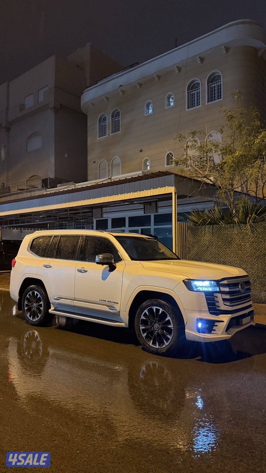 لاند كروزر0