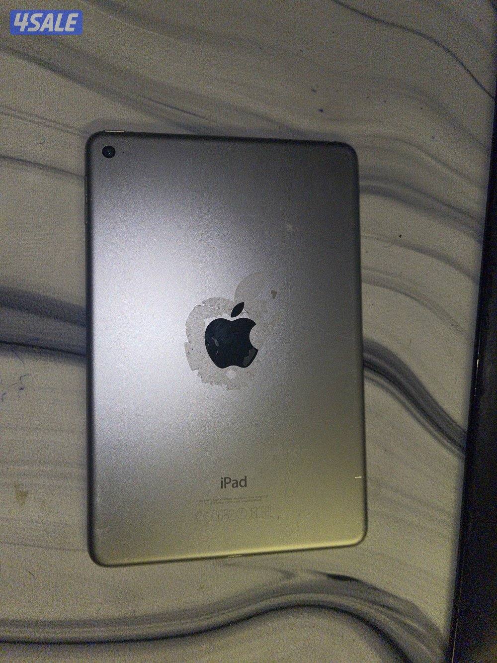 ايباد شغال بس فيه عيوب بسيطه احد عيوبه الزر التشغيل لازم تضغطها1