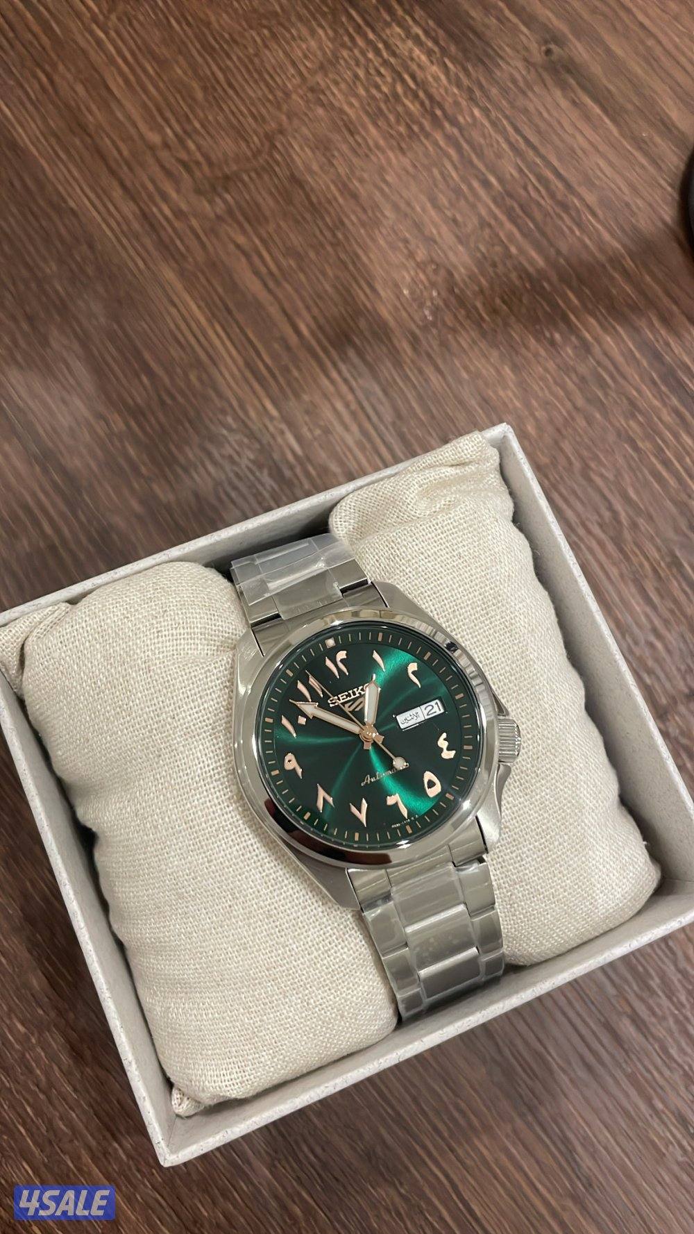 ساعة سيكو 2025 متوفره لدينا ايضا اللون الاسود2