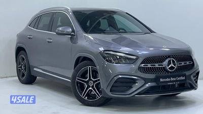 Mercedes-Benz GLA0