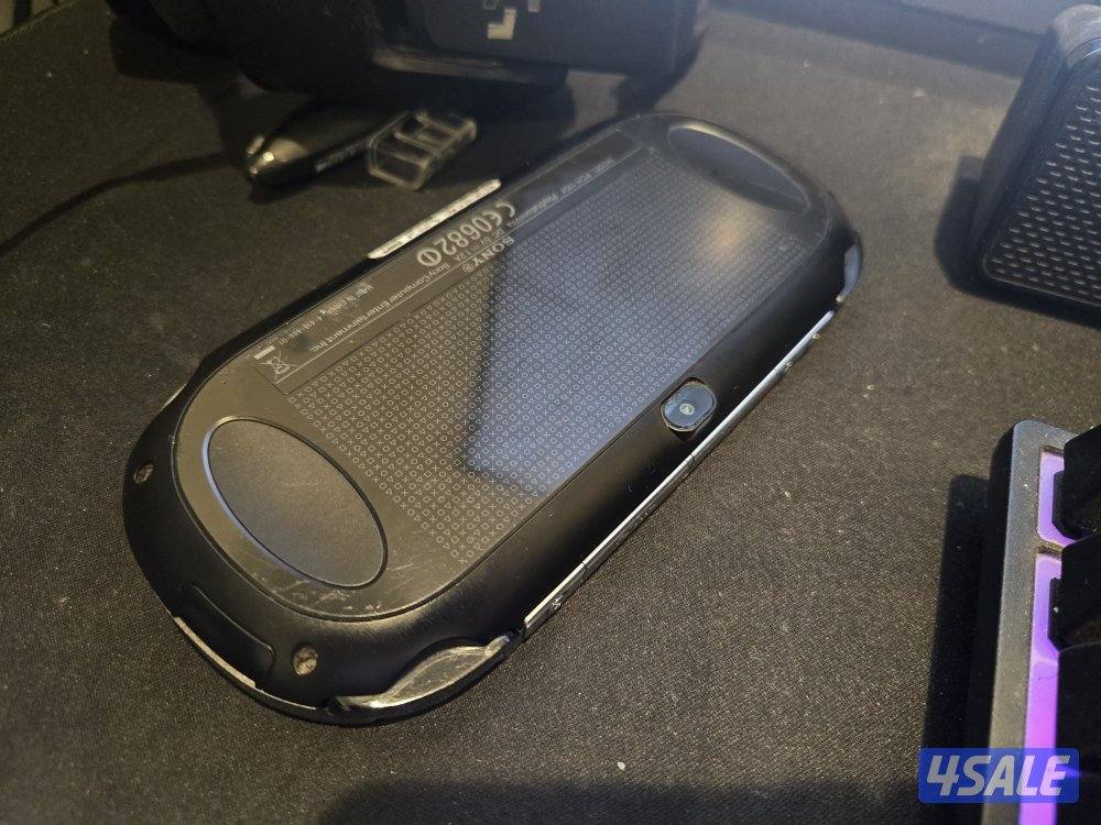 للبيع فيتا ١٠٠٠ مهكره ٥١٢ قيقا oled2