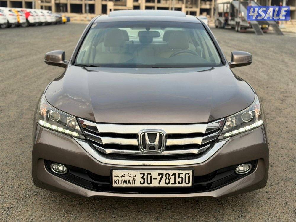 اكورد ماشي 116 بحالة المصنع 20153