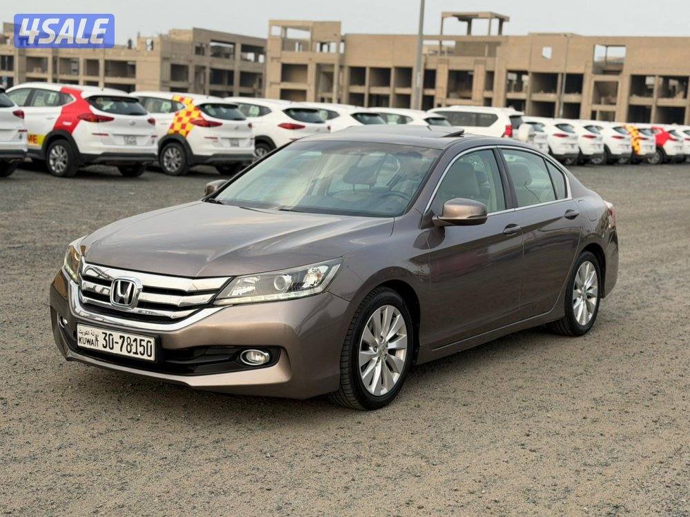 اكورد ماشي 116 بحالة المصنع 20157