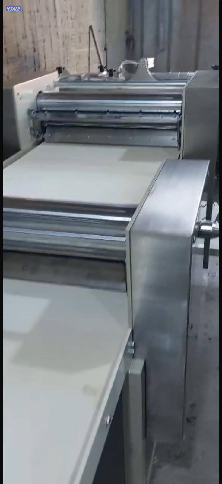 للبيع فرادة عجين استعمال خفيف نظيفه جدآ5