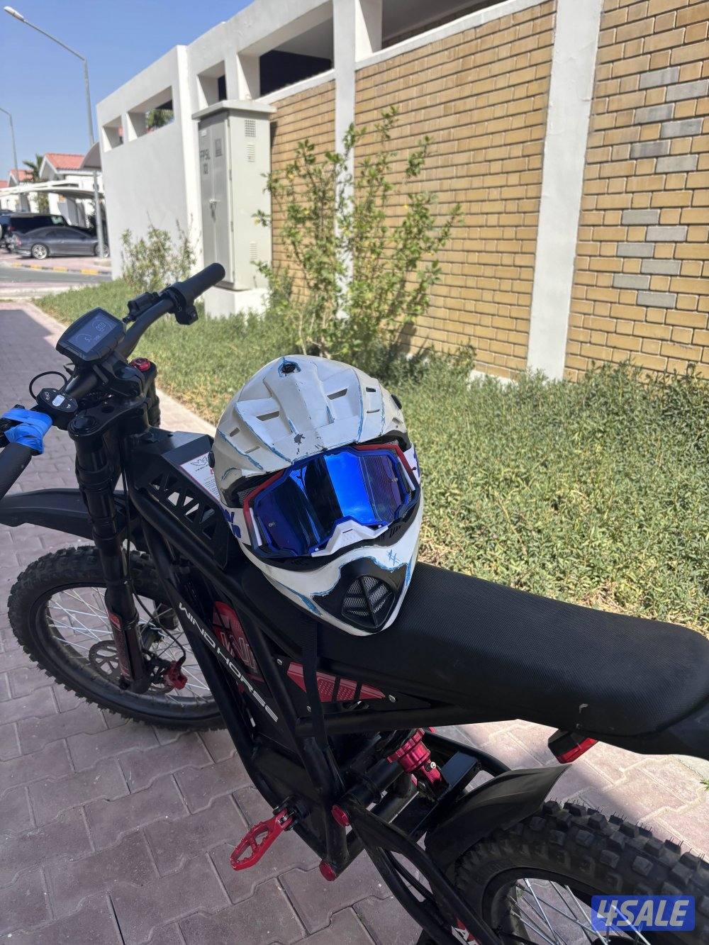 للبيع سيكل Windhorse y1 كهربائي مع الشحن الأصلي و خوذه1