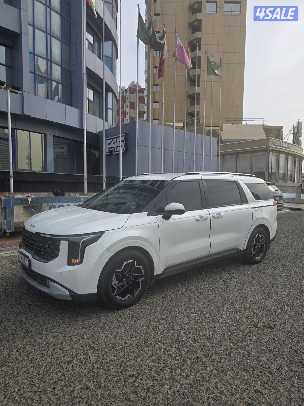 تاكسي وكداد خاص لجميع دول الخليج9