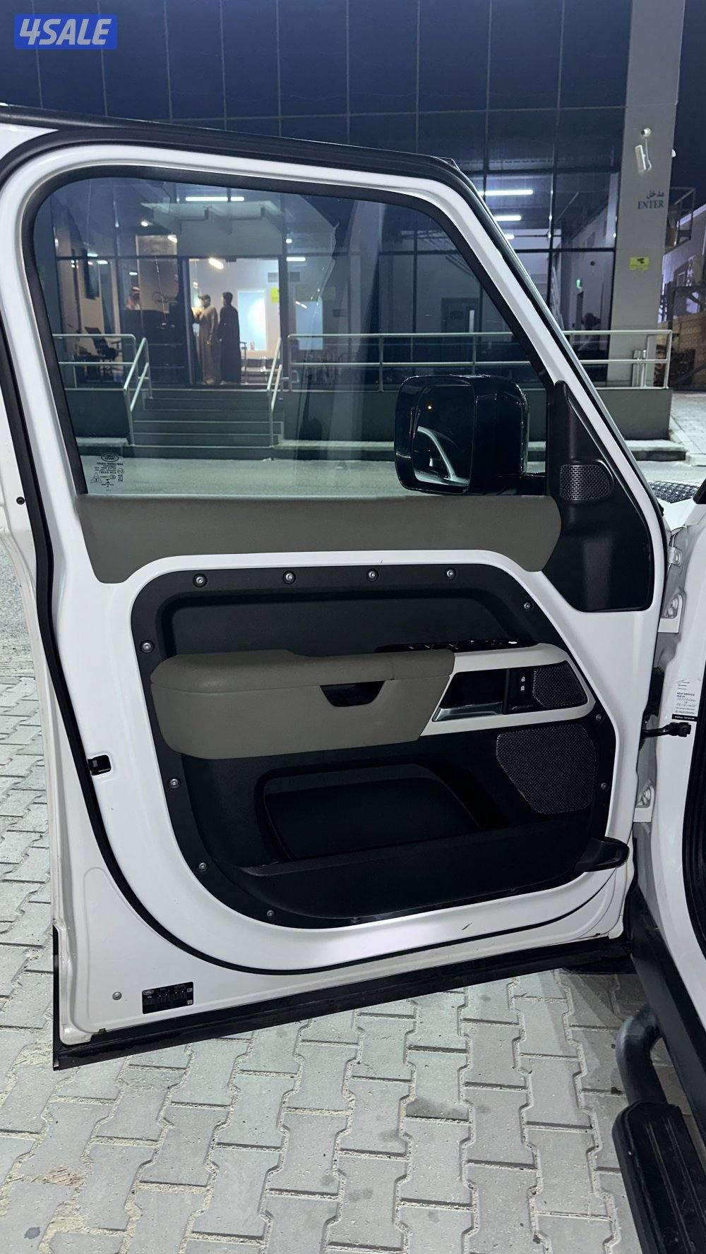 ديفندر ٢٠٢١7