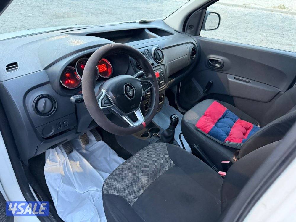 سيارة مجهزه لمشروع غسيل3