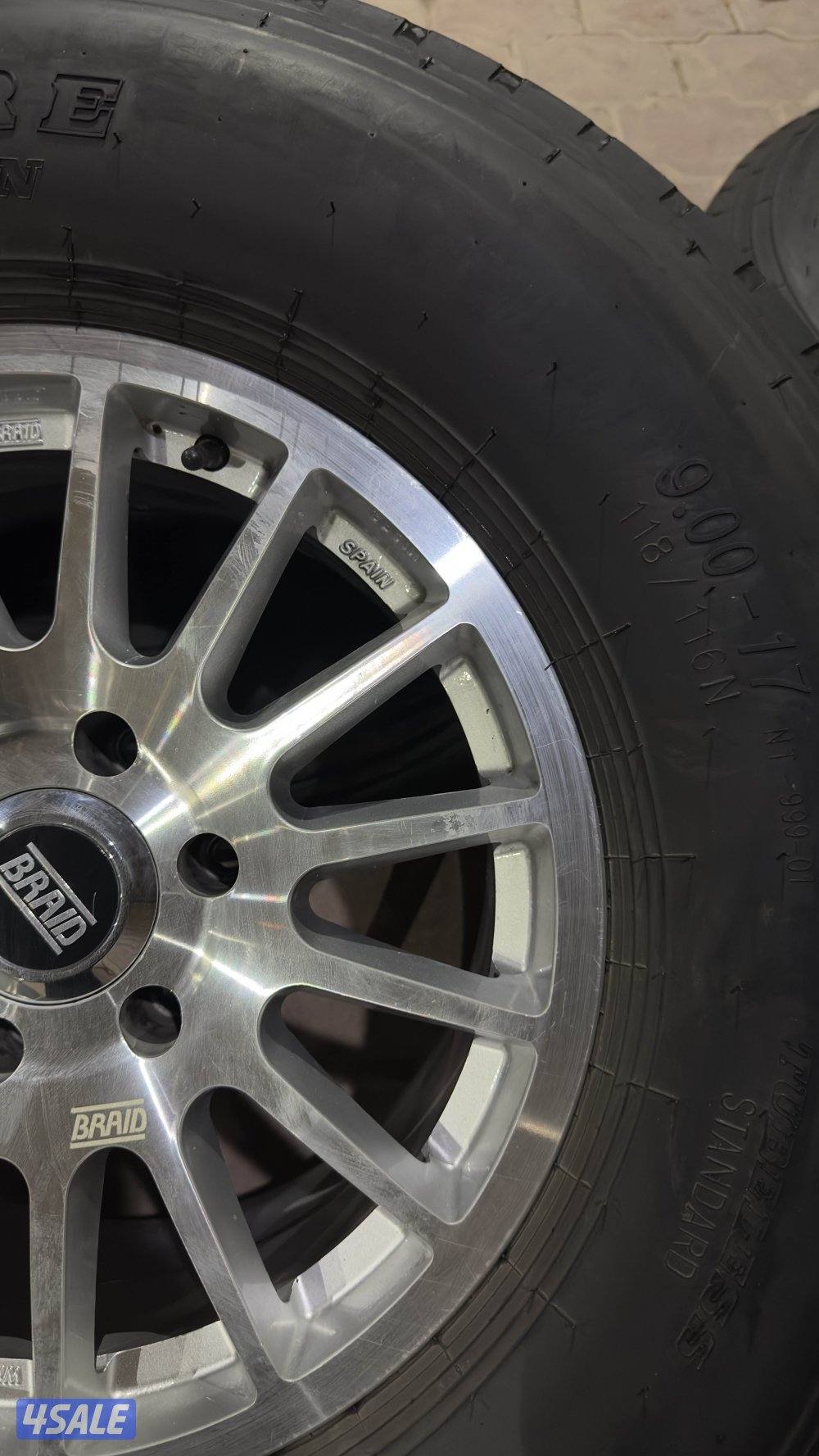 للبيع 4 رنقات برايد اسباني اصلي مع 4 بوالين 9002