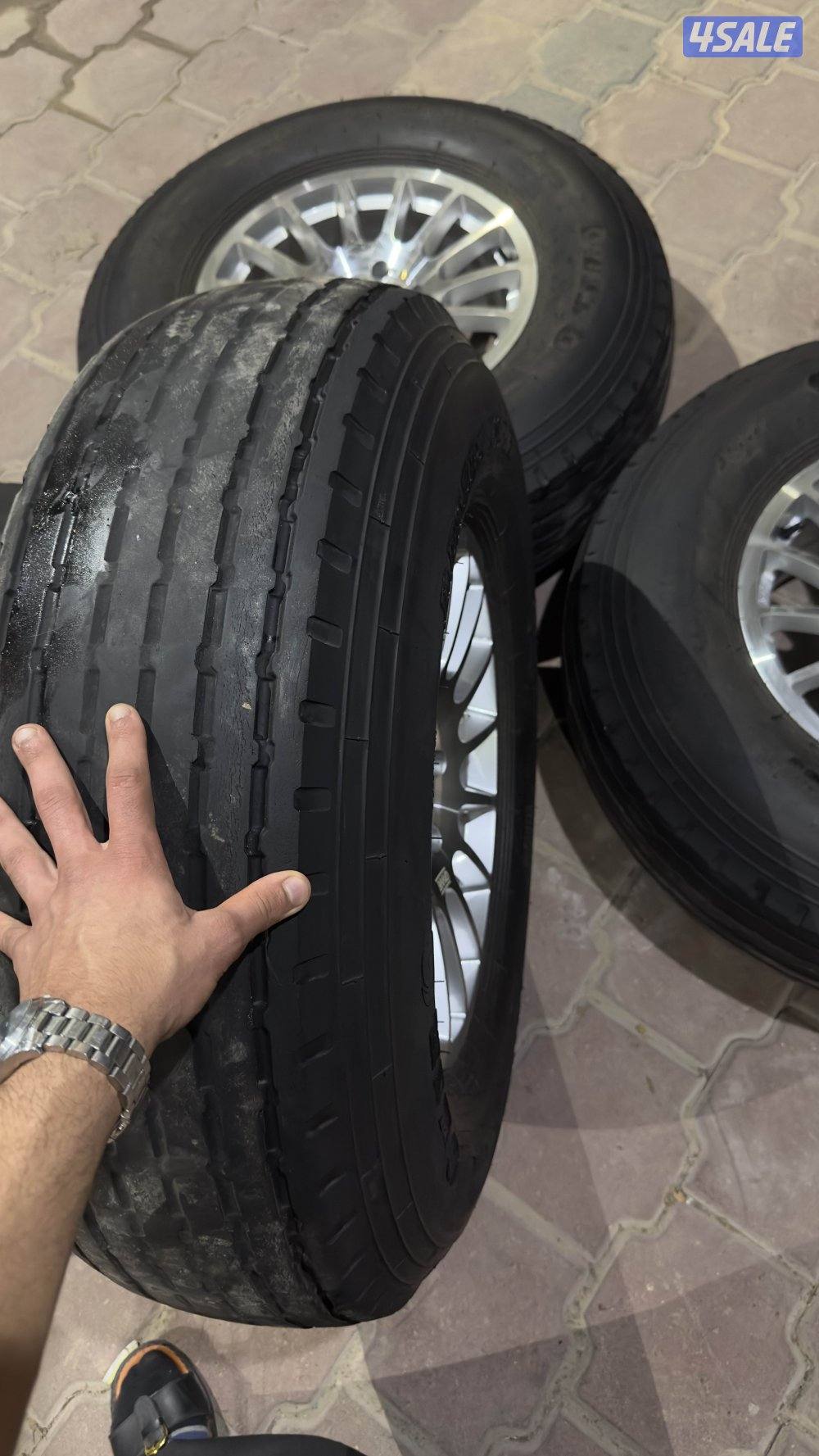 للبيع 4 رنقات برايد اسباني اصلي مع 4 بوالين 9004