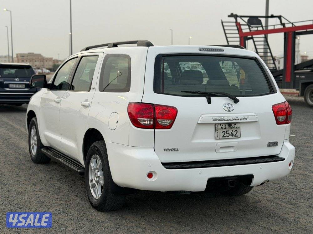 سكويا 2009 شرط فحص0