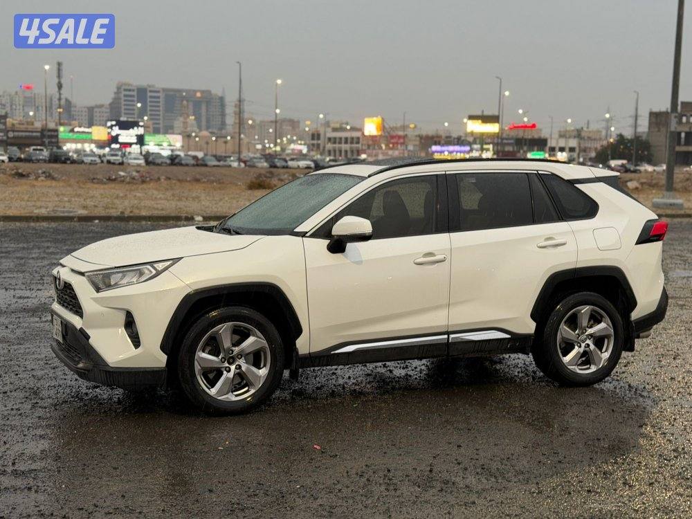 راف فور 2021 عداد 89 فقط12