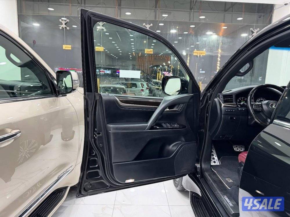 لكزس ستيشن lx570 2018سوبر سبورت وكالة البحرين جاهزه للتصدير مع التخليص12