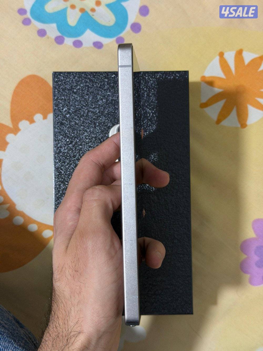 Samsung Galaxy S25 Ultra 512GB – Full Box  Very Good Condition – 255kd2