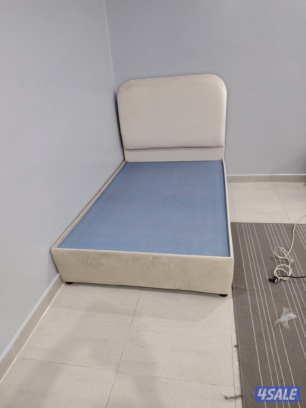 اسره طبي وسبرنج وخصومات علي كل الاحجام واسعار خياليه بسعر الجمله1