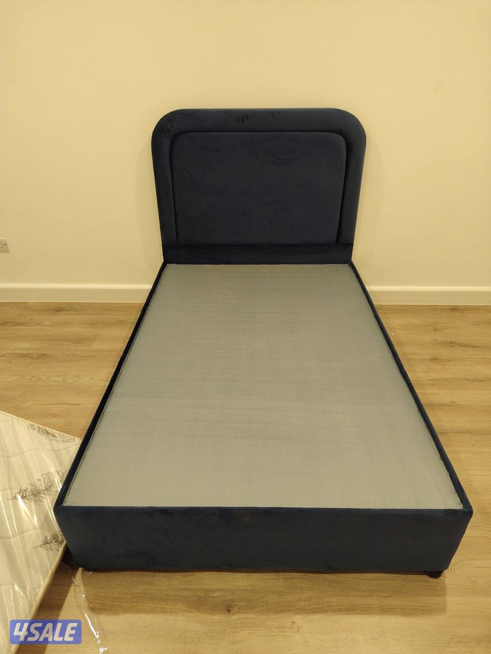 اسره طبي وسبرنج وخصومات علي كل الاحجام واسعار خياليه بسعر الجمله10