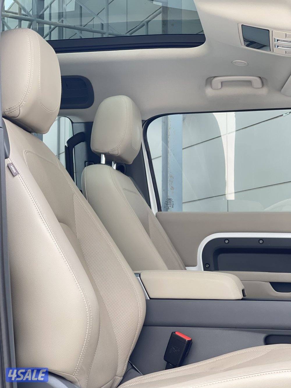 للبيع ديفندر 90 موديل 2023 الغانم تحت الكفالة عداد 97 الف كم v614