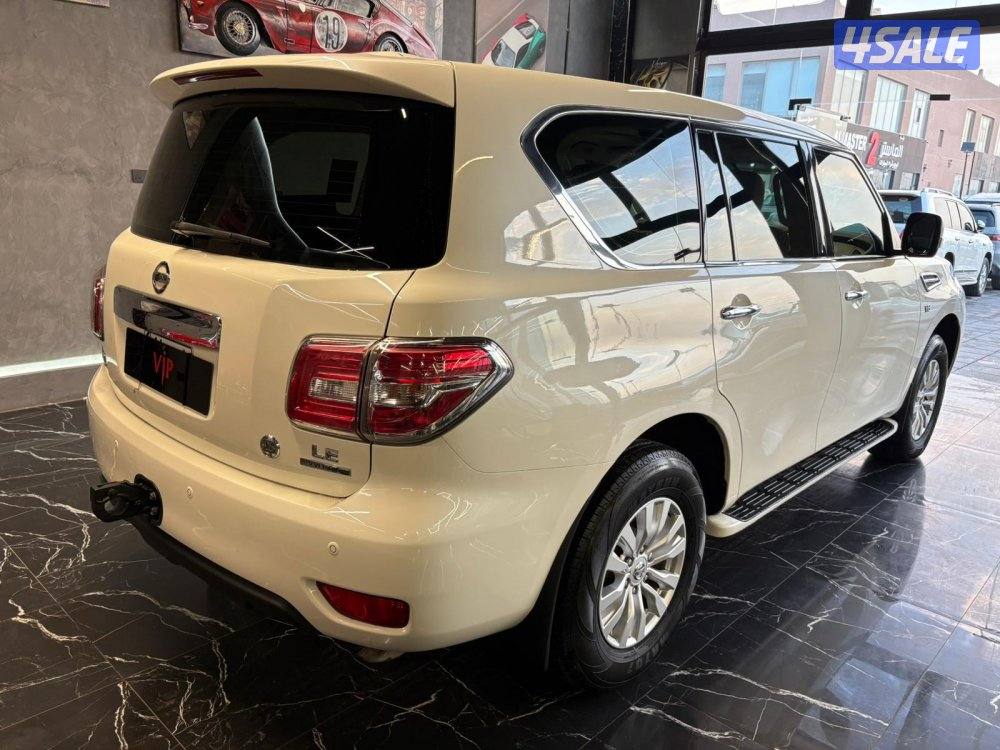 نيسان باترول LE7