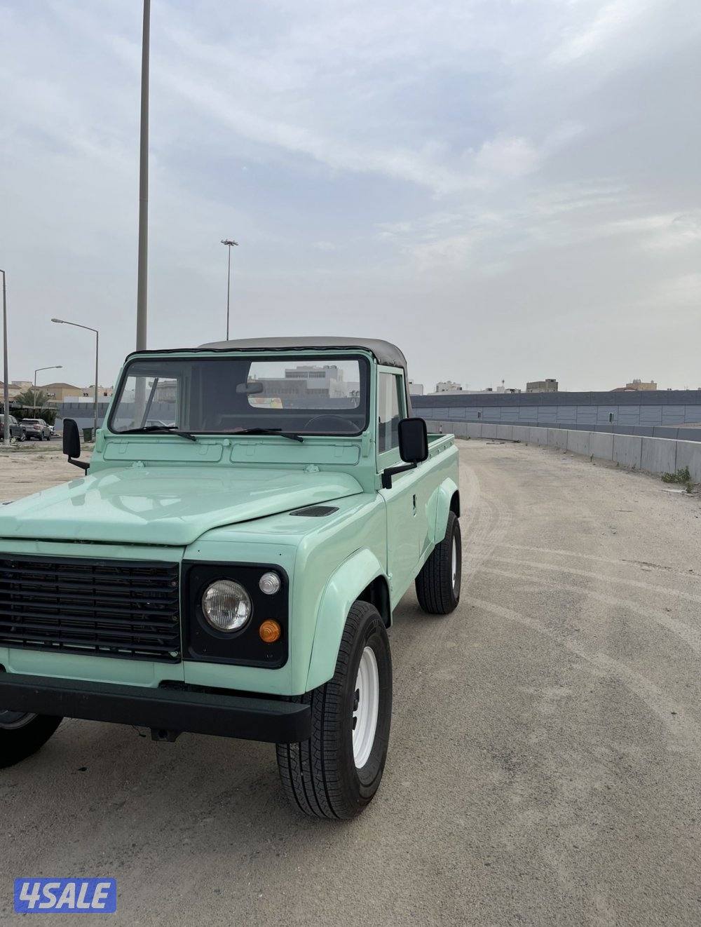 للبيع ديفندر2