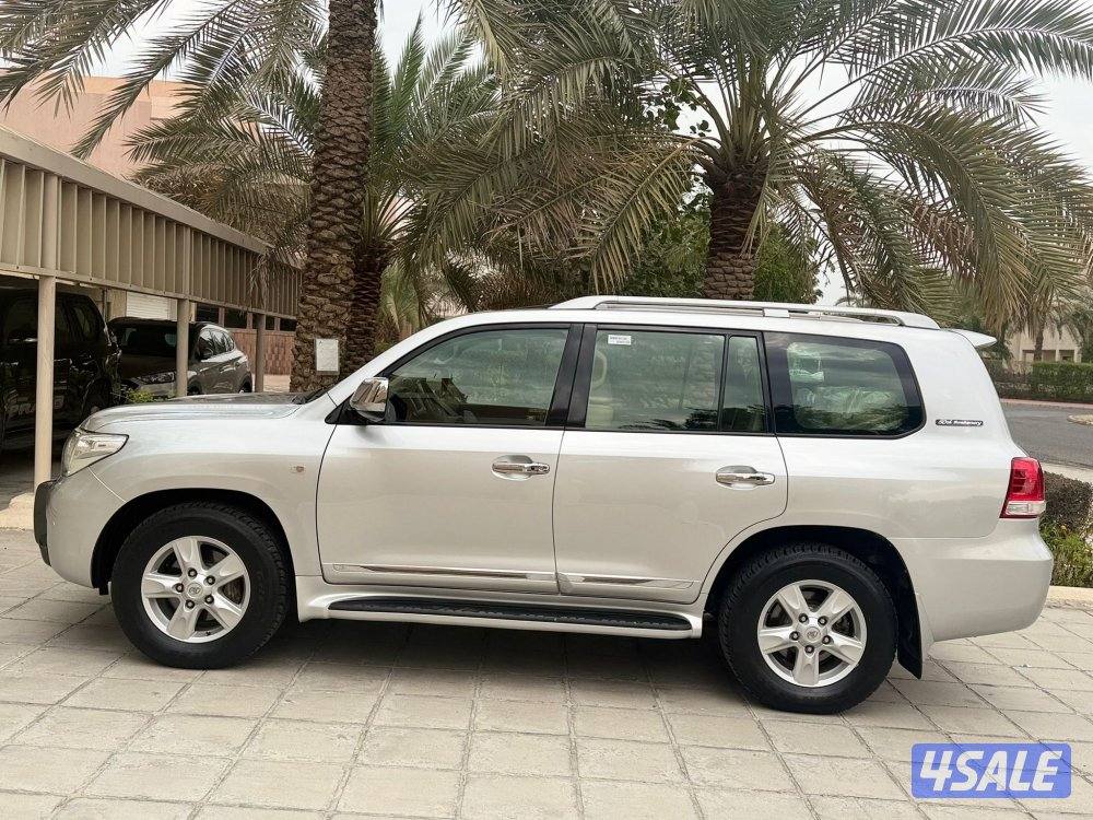 تويوتا _ لاندكروزر _ VXR _ الساير _ الدرجة الاولى _ 20093