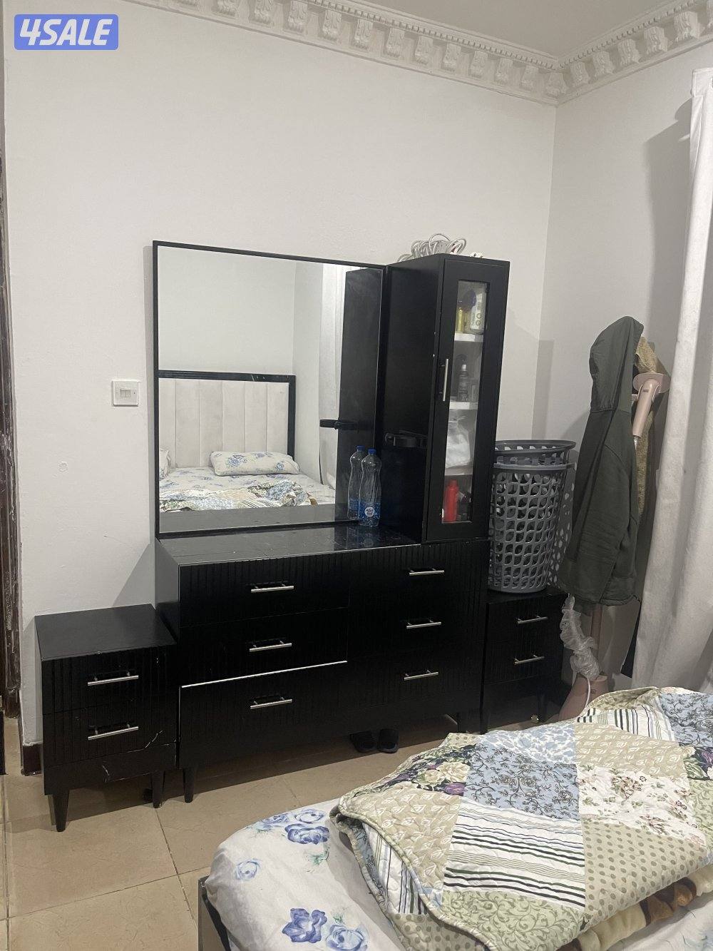غرفة نوم ممتازه للبيع2