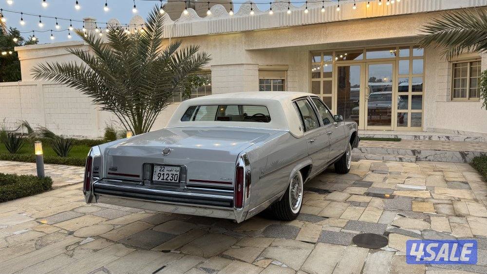 كاديلاك بروجهام  19872