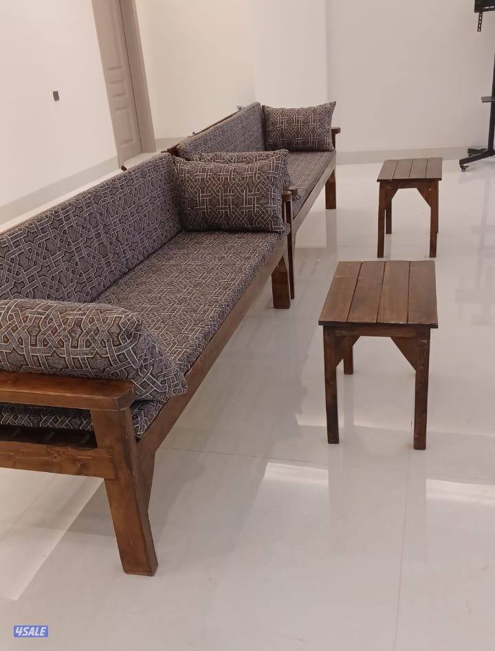 كراسي حدائق خشب وحديد وحديد ملبس خشب مع الطاوله والفرش الجاهز والتفصيل11