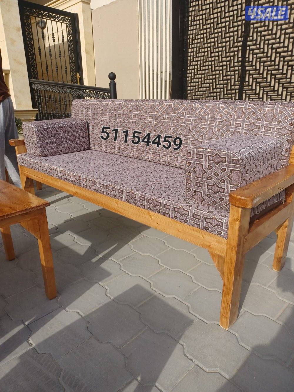 كراسي حدائق خشب وحديد وحديد ملبس خشب مع الطاوله والفرش الجاهز والتفصيل12