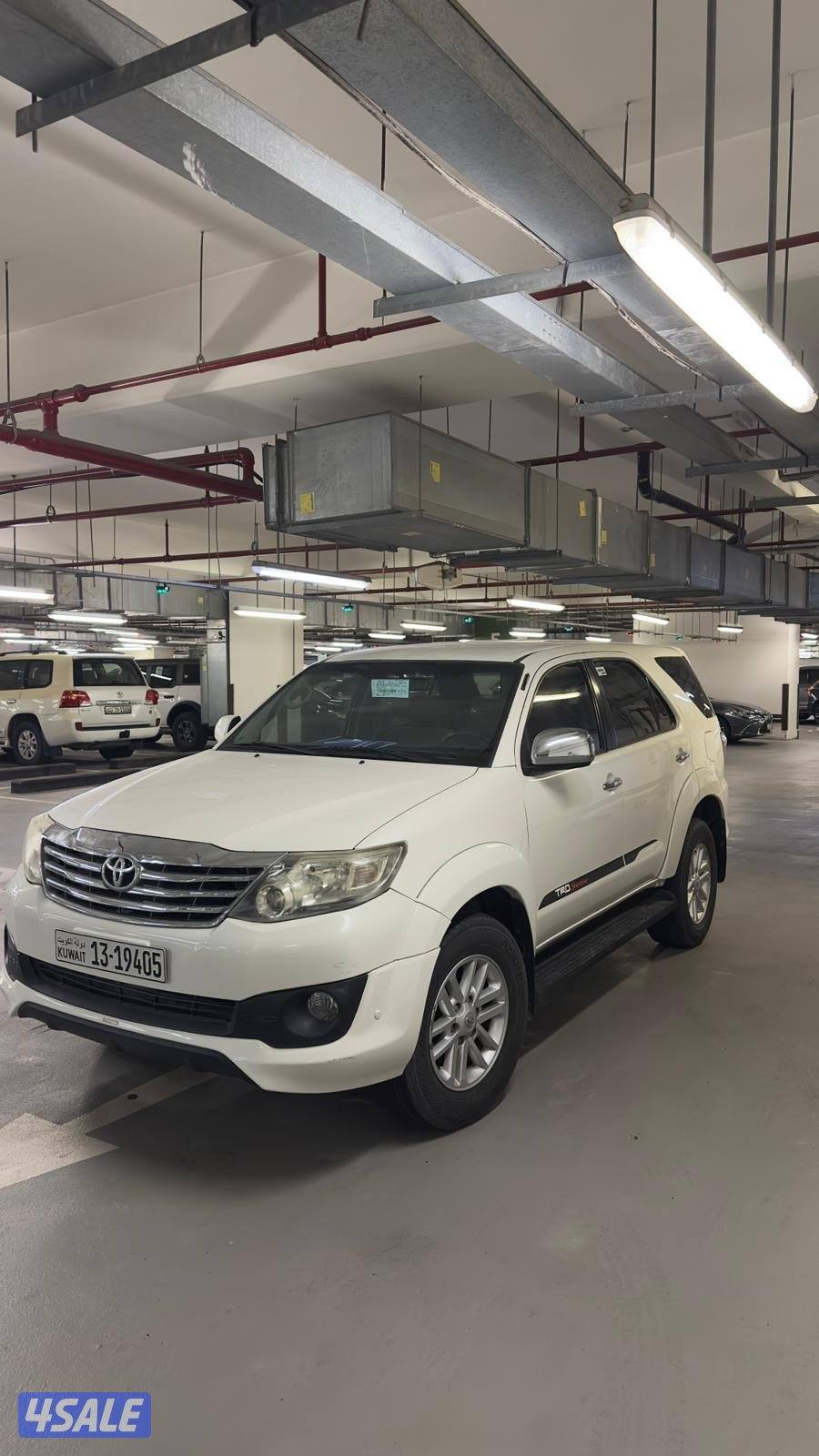 للبيع فورتنر4 سلندر دبل قير صبغ الوكاله بالكامل  شرط الفحص ماشي 1651