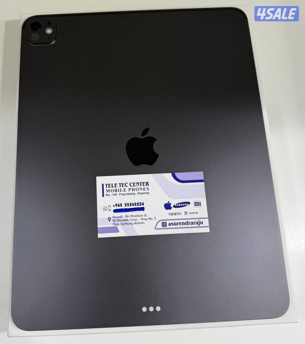 Apple iPad Pro 13” M5 256GB Wifi space Black 1 day Used Only.1