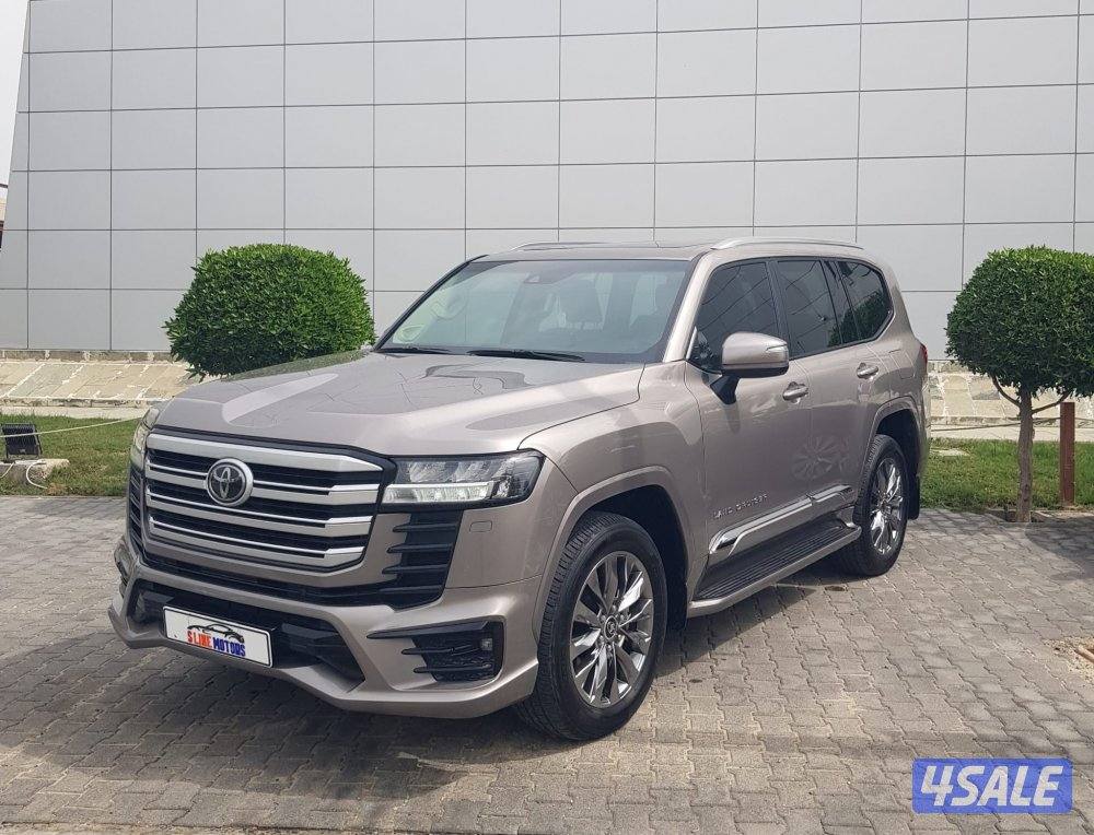 للبيع تويوتا لاندكروز AERO s s موديل 2024 عداد 27 صبغ وكالة تحت الكفال1